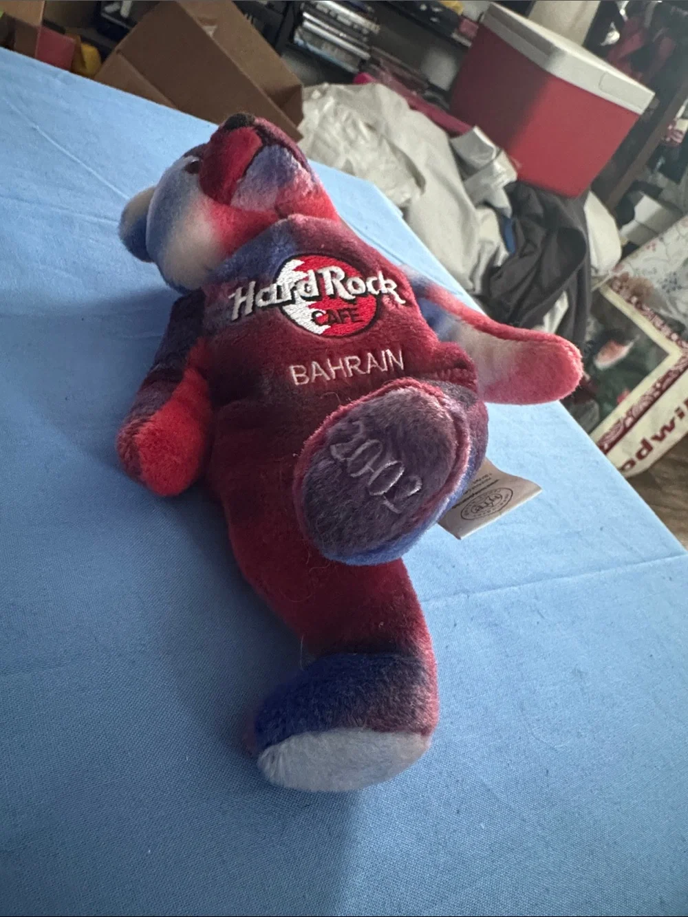 Hard Rock Cafe Red Blue Purple White Tie-Dye Bahrain Plush Bear Limited